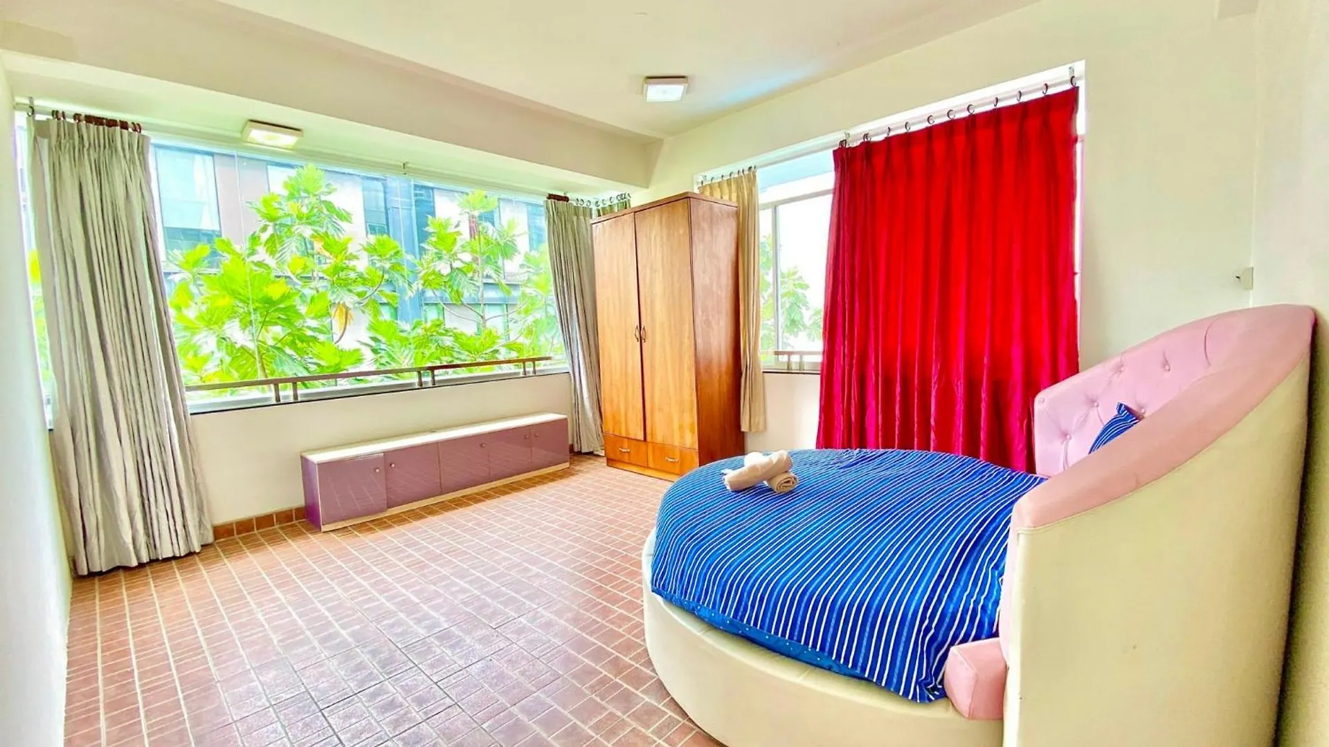 Gem Villa 215 - 6 Phong Ngu Lon, 8 Giuong, Ho Boi Lon, Trung Tam Thanh Pho Ho Chi Minh City 0*,