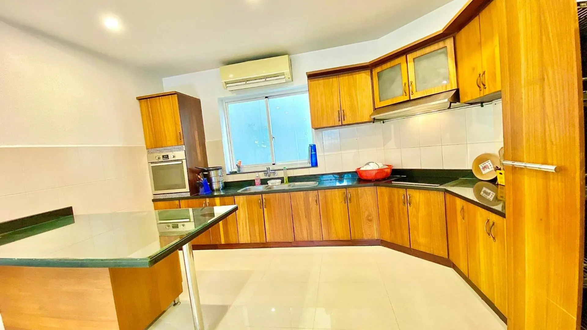 Gem Villa 215 - 6 Phong Ngu Lon, 8 Giuong, Ho Boi Lon, Trung Tam Thanh Pho Ho Chi Minh City